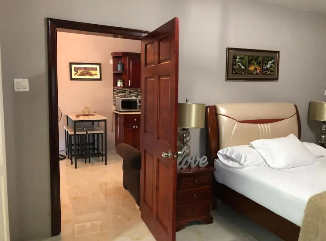 Kozy Escape Apartamento Ocho Rios Jamaica